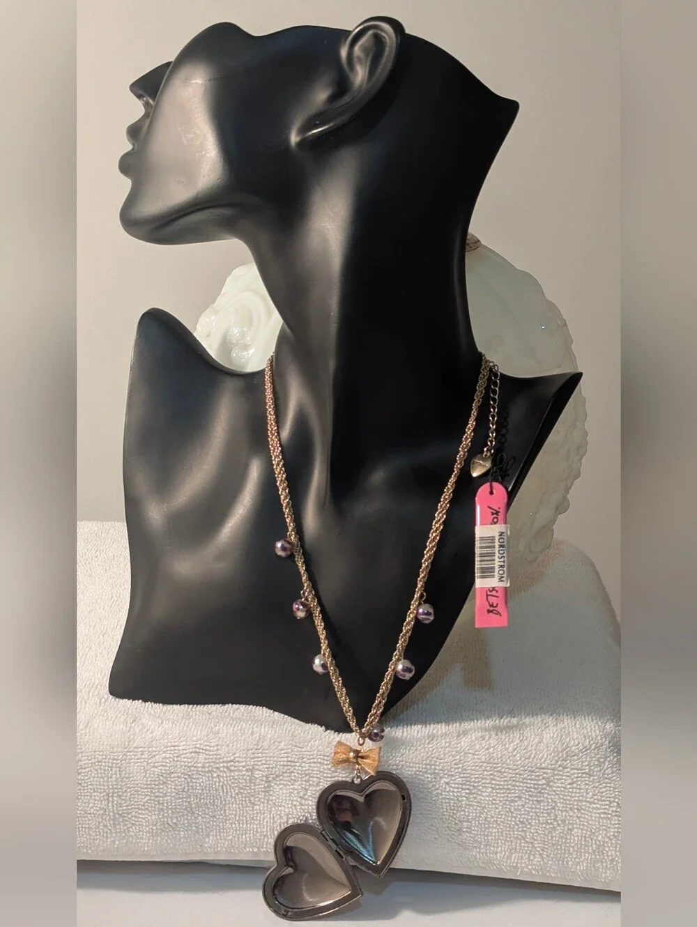 Betsey Johnson NWT Leopard Print Heart Locket Necklace Bow Y2K Whimsy +FREE GIFT - Picture 3 of 6